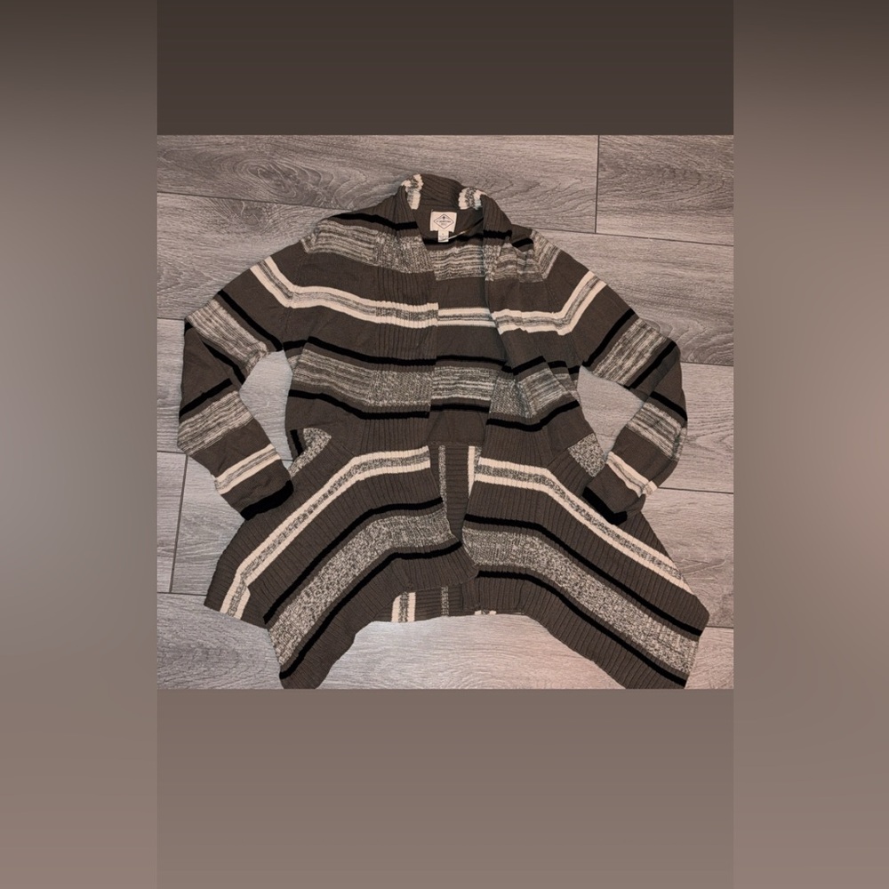 St John’s Bay Size Medium Women’s Long Sleeved Open Front Striped Cardigan